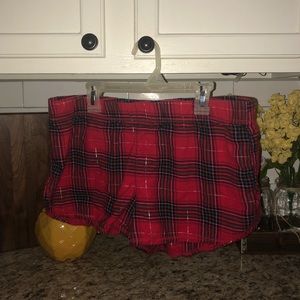 plaid shorts